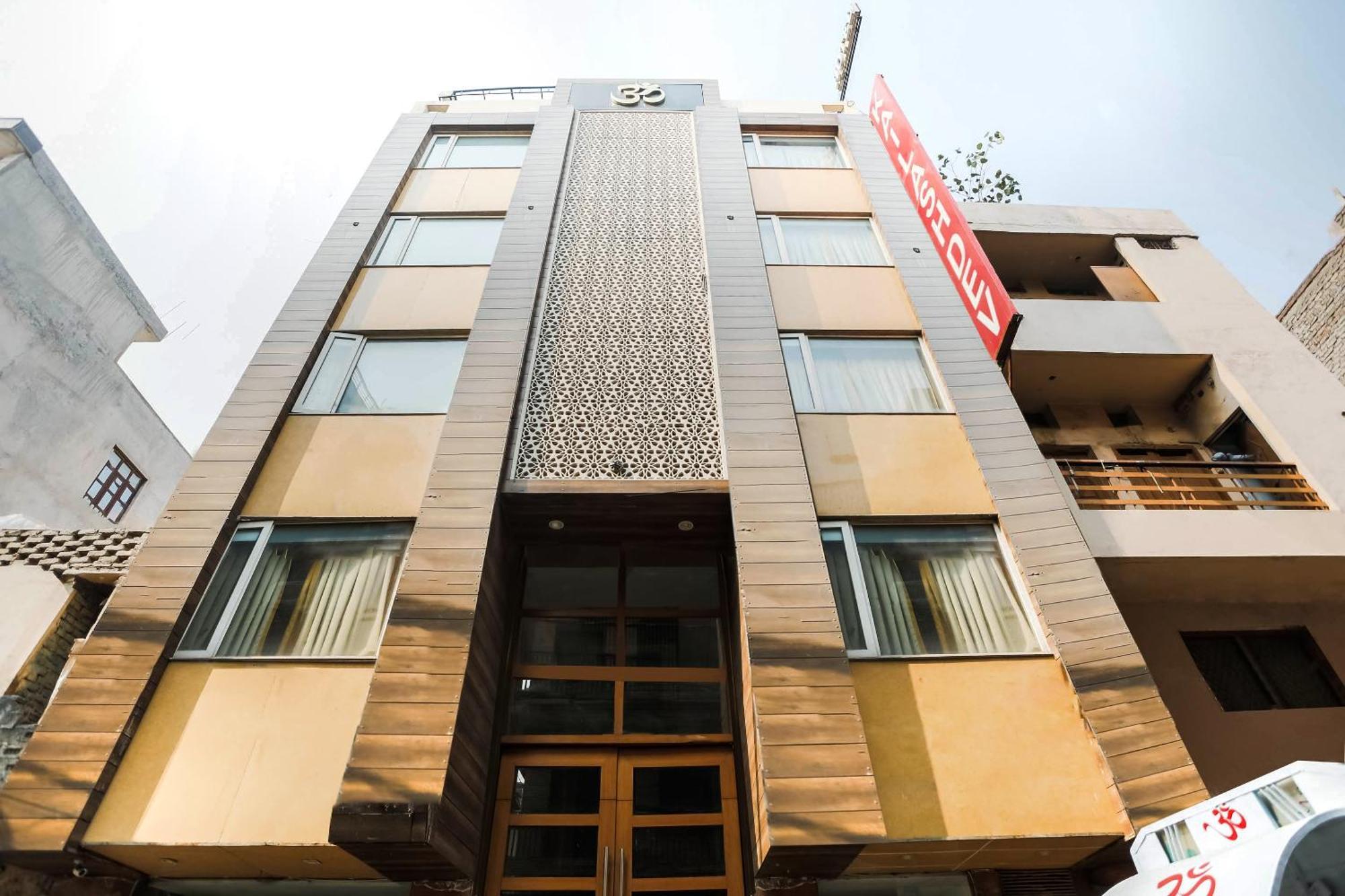 Collection O The Kailash Dev Hotel New Delhi Exteriör bild